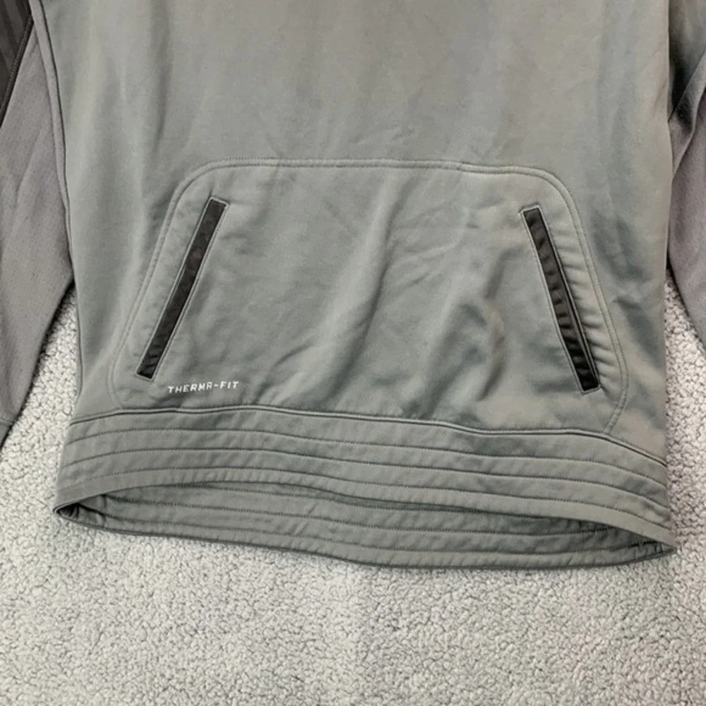 Nike Elite Therma-Fit Hoodie Men's Size M Gray Pullover Sweatshirt Athletic